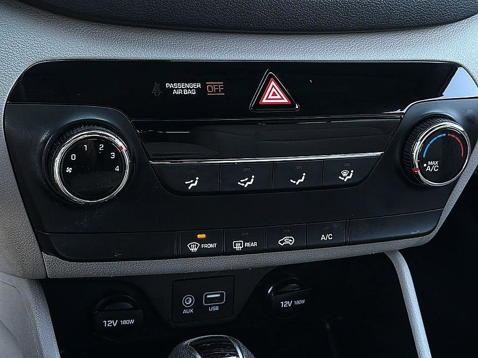 Used 2018 Coliseum Gray Hyundai SE image 14