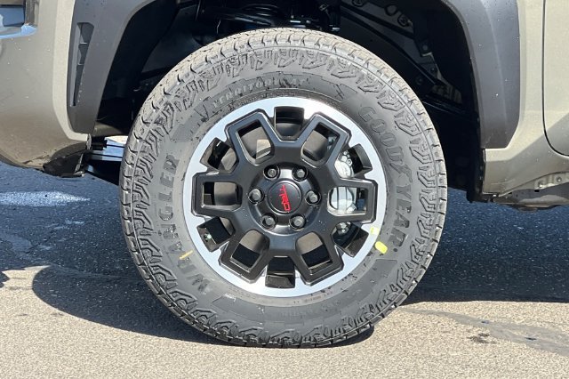 New 2026 Bronze Oxide Toyota TRD Off-Road image 32