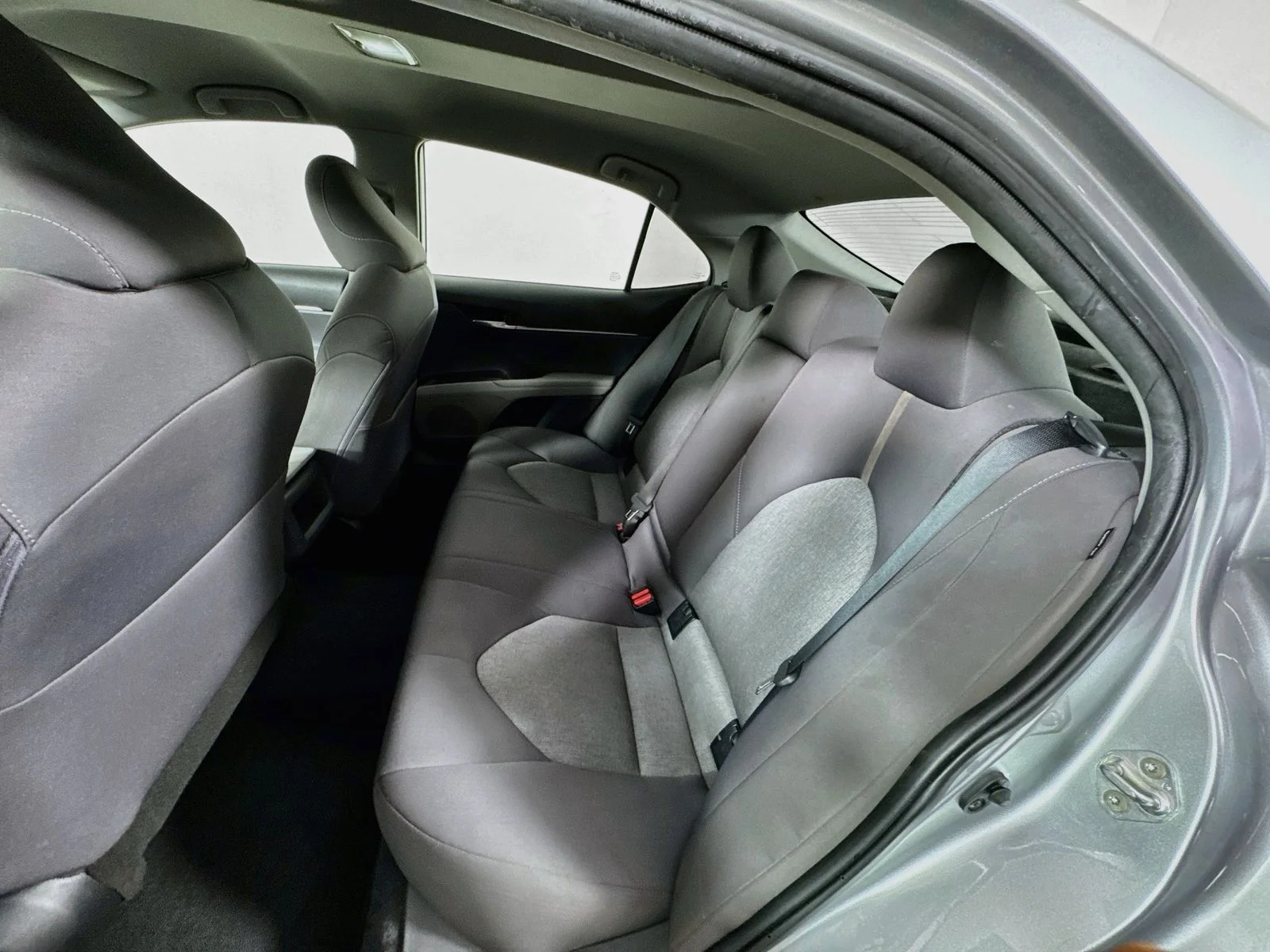 Certified Used 2024 Silver Toyota LE image 21