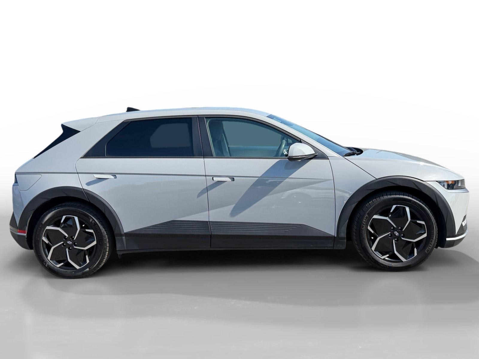 Certified Used 2024 Cyber Gray Hyundai SEL image 6