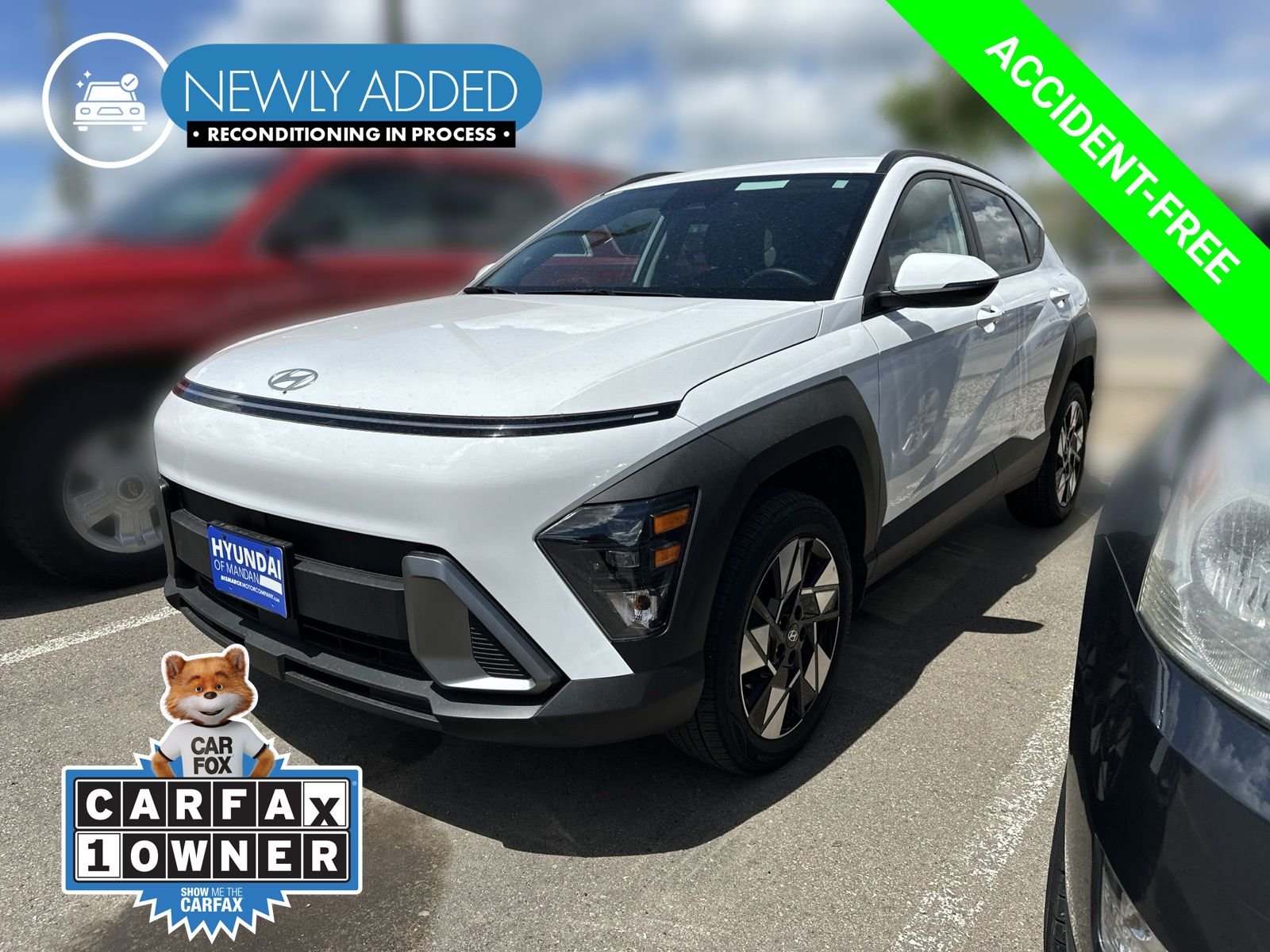 Certified Used 2025 White Hyundai SEL image 1
