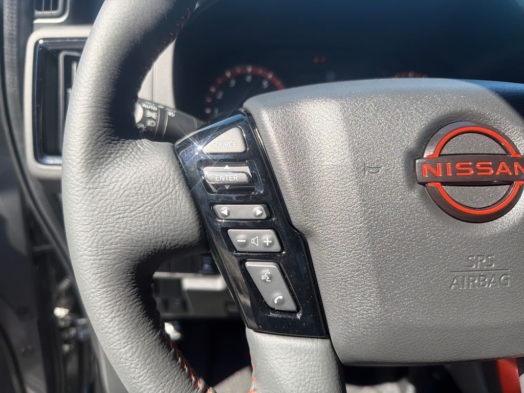 New 2026 Nissan Frontier PRO-4X 4D Crew Cab