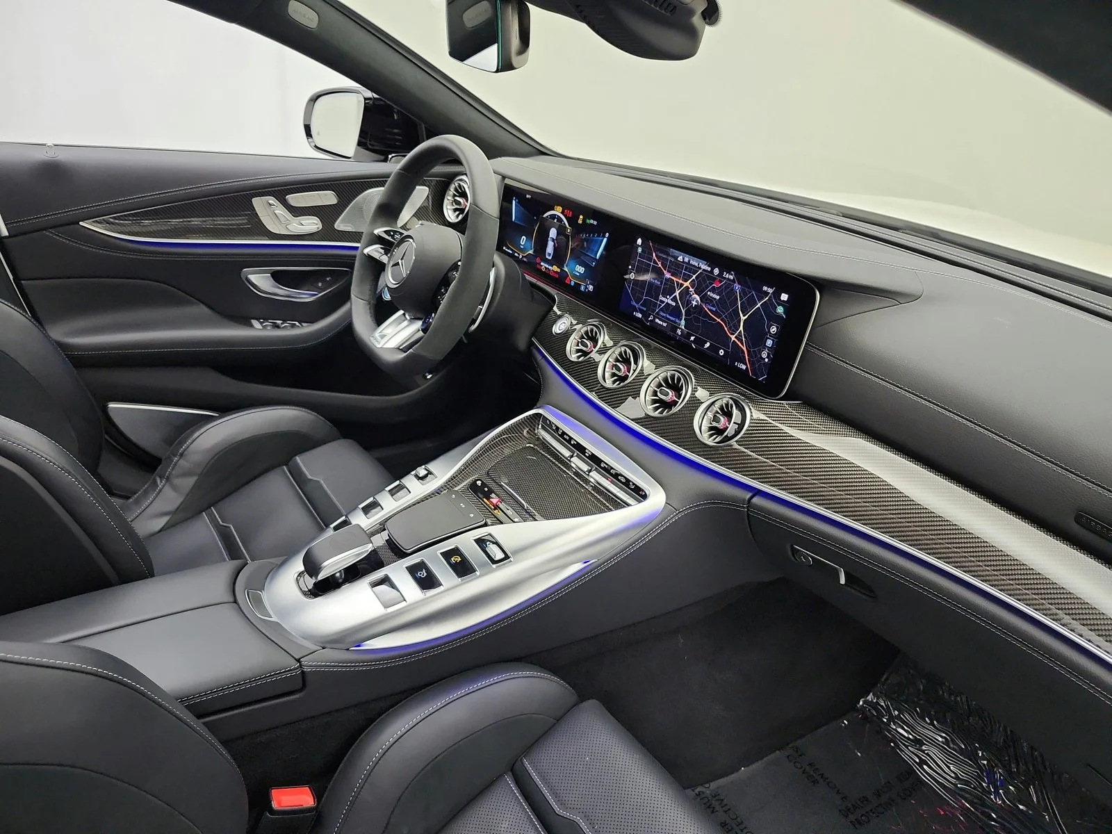 Certified Used 2022 MANUFAKTUR Diamond White Metallic Mercedes-Benz AMG® GT 53 image 18