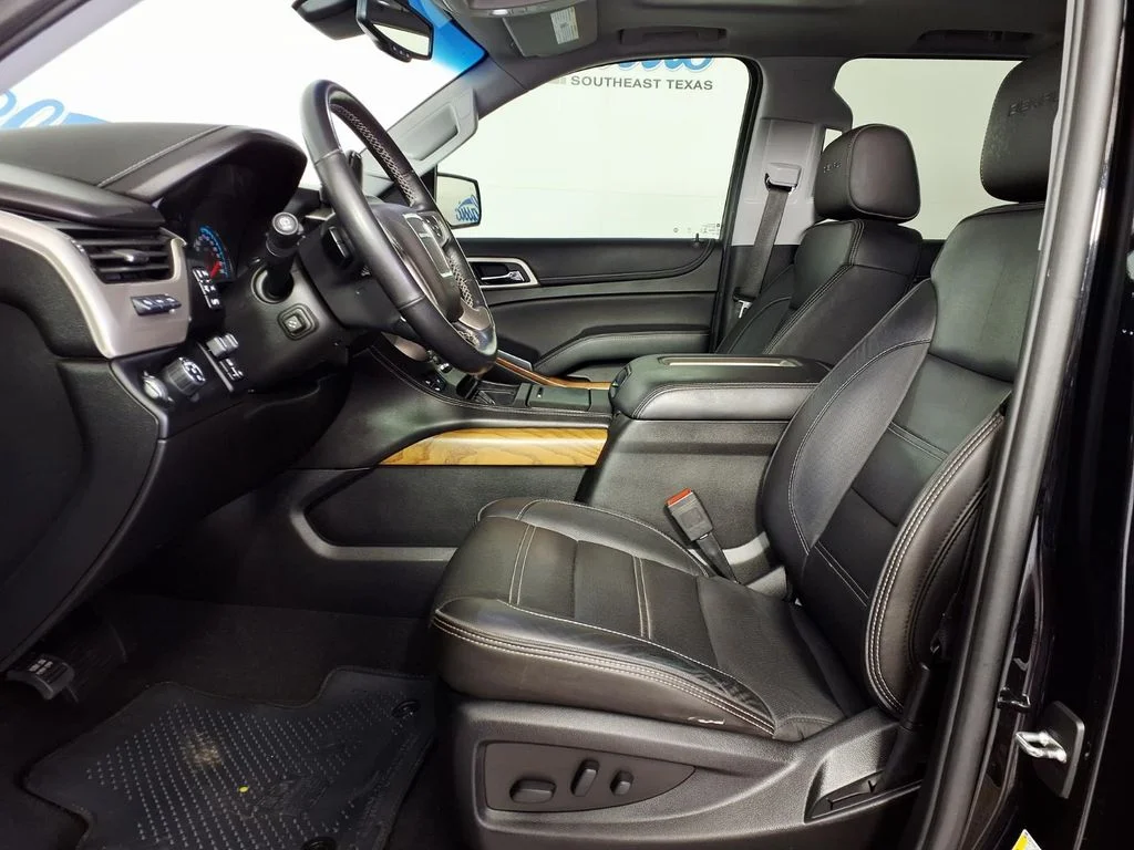 Used 2020 Black GMC Denali image 7