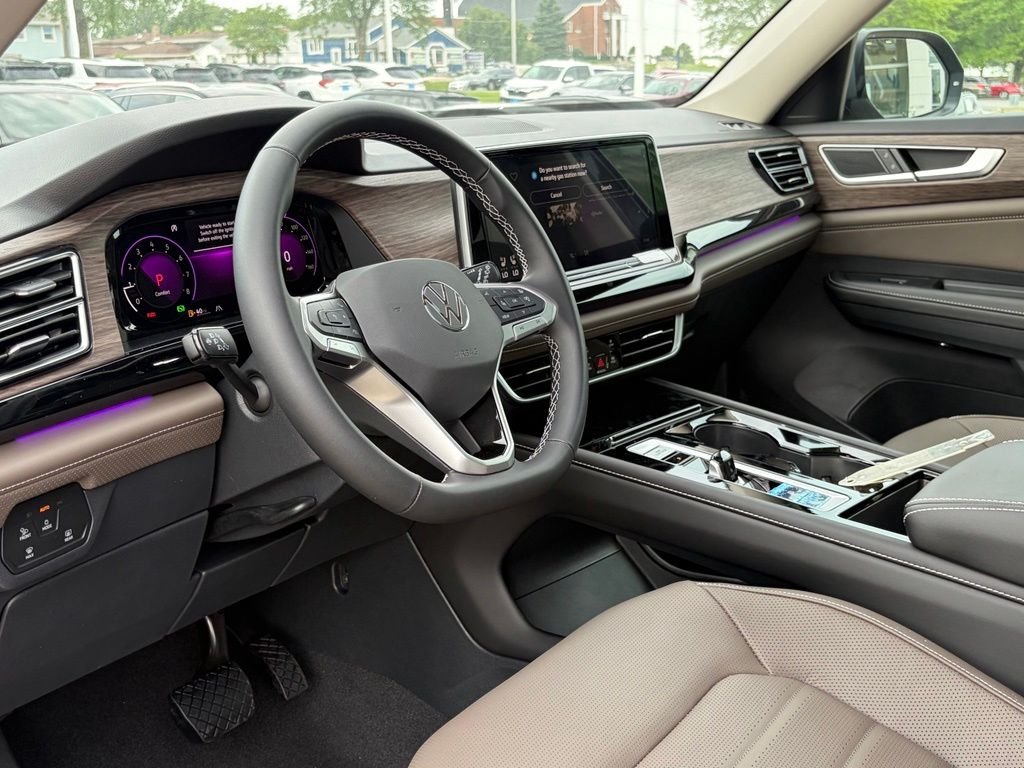 New 2026 Pure Gray Volkswagen 2.0T SEL image 7