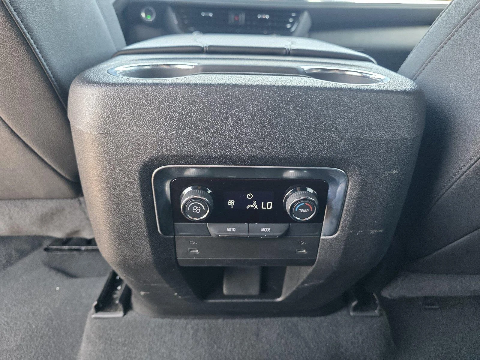 Used 2025 Dark Ash Metallic Chevrolet LT image 28