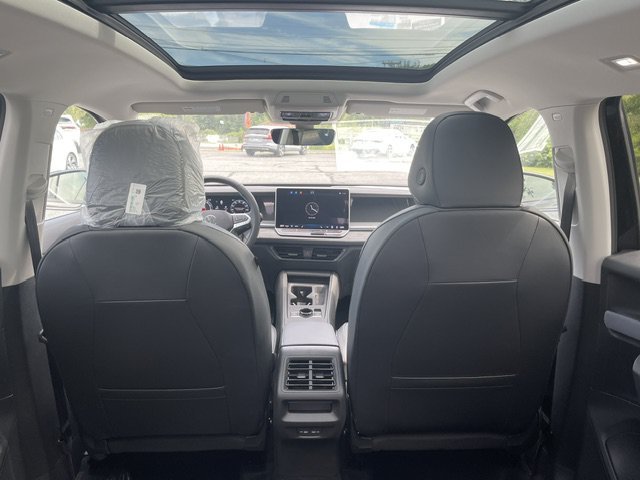 New 2026 Deep Black Pearl Volkswagen SE AWD image 8