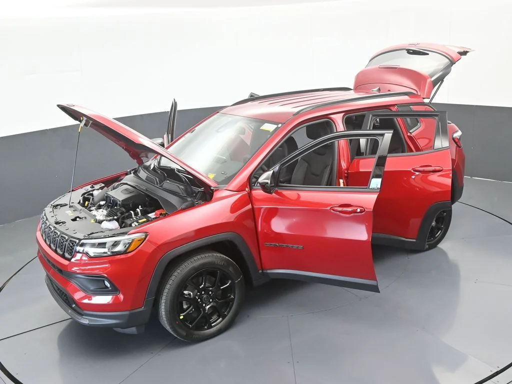 New 2026 Red Hot Pearlcoat Jeep Latitude image 57