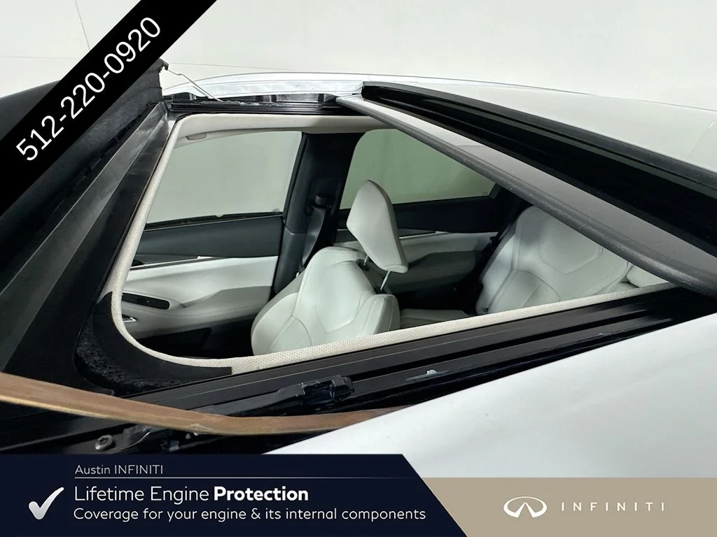 New 2027 RADIANT WHITE INFINITI LUXE image 27