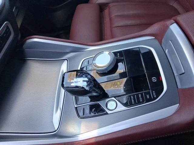 Used 2022 Gray BMW xDrive40i image 12