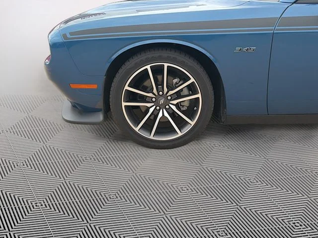 Used 2023  Dodge R/T image 10