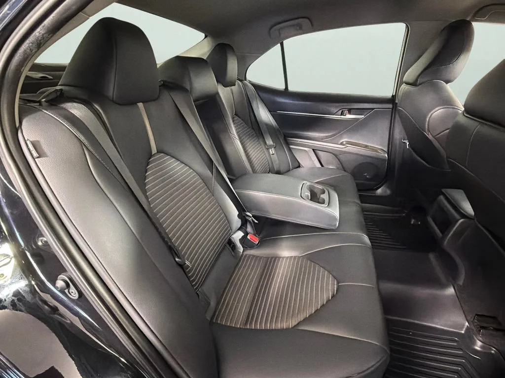2021 Toyota Camry SE - Photo 28