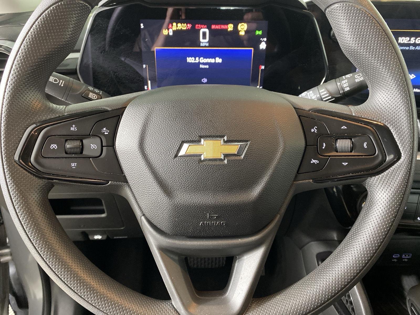Used 2024 Sterling Gray Metallic Chevrolet LT image 13