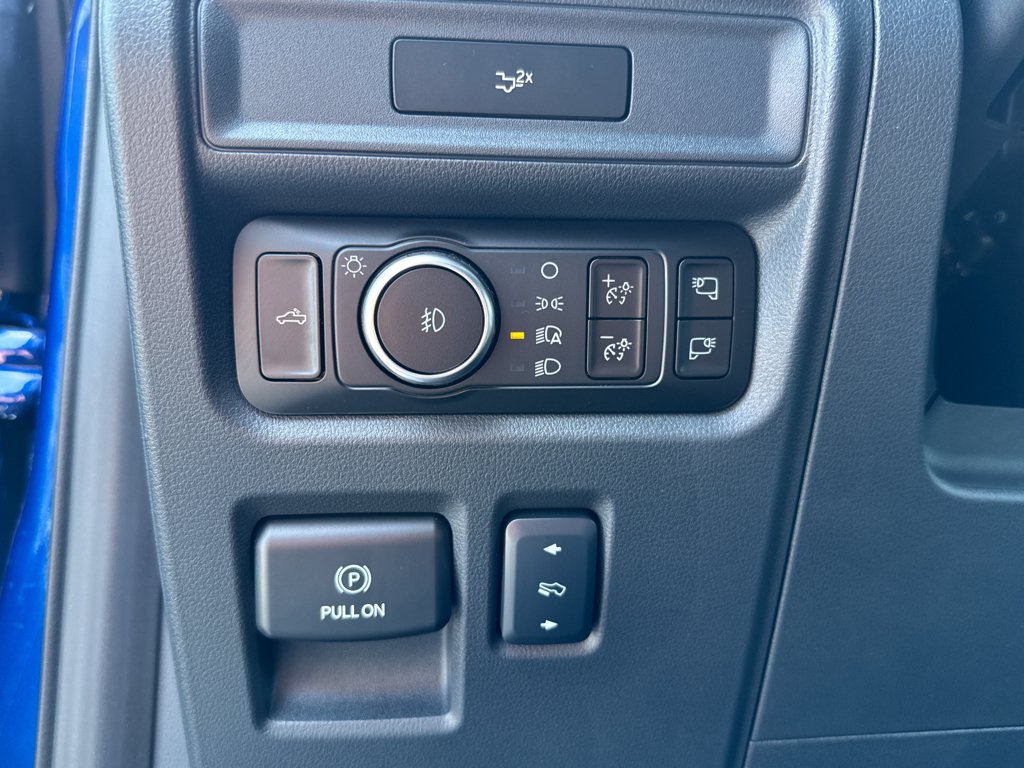 New 2026 Argon Blue Metallic Ford LARIAT image 28