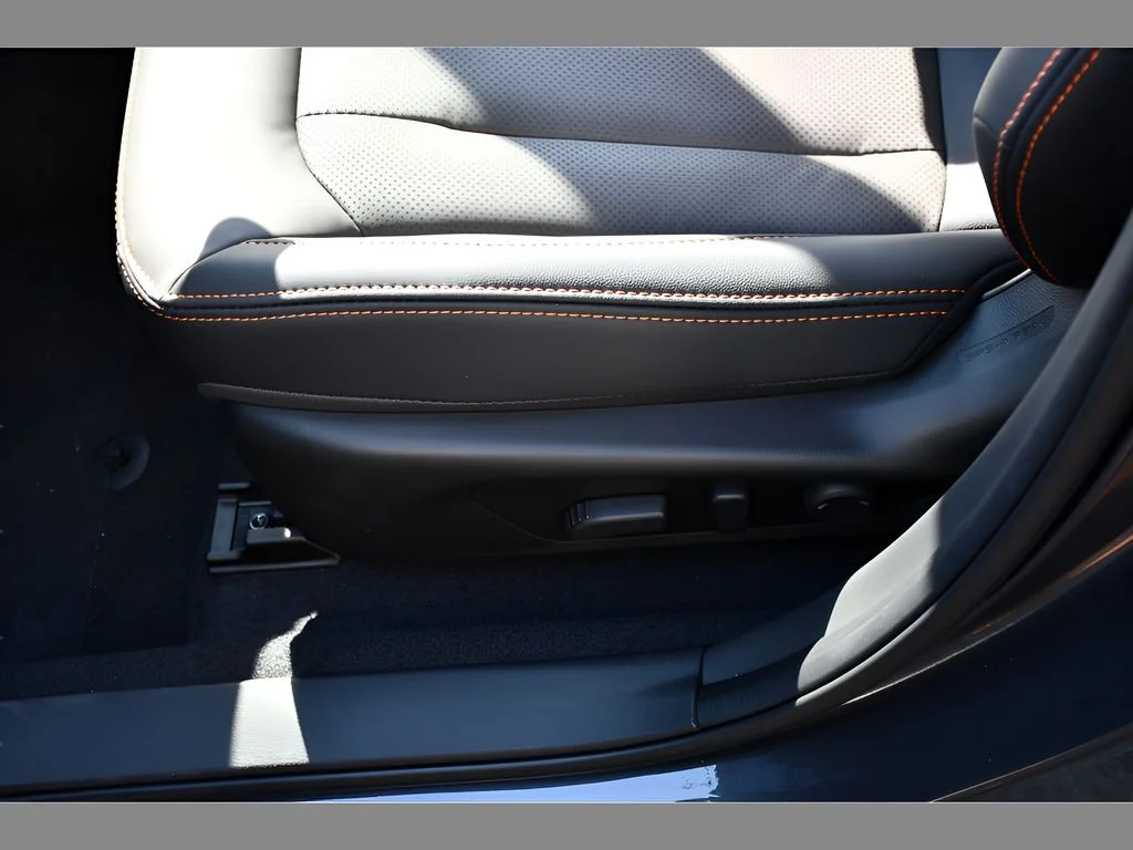 New 2026 MAGNETITE GRAY PEARL Subaru Limited Hybrid image 30