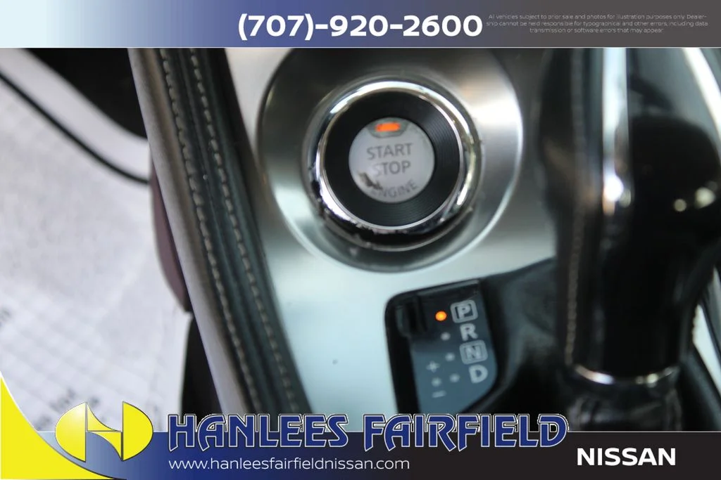 Used 2018 Silver Nissan 3.5 SV image 23