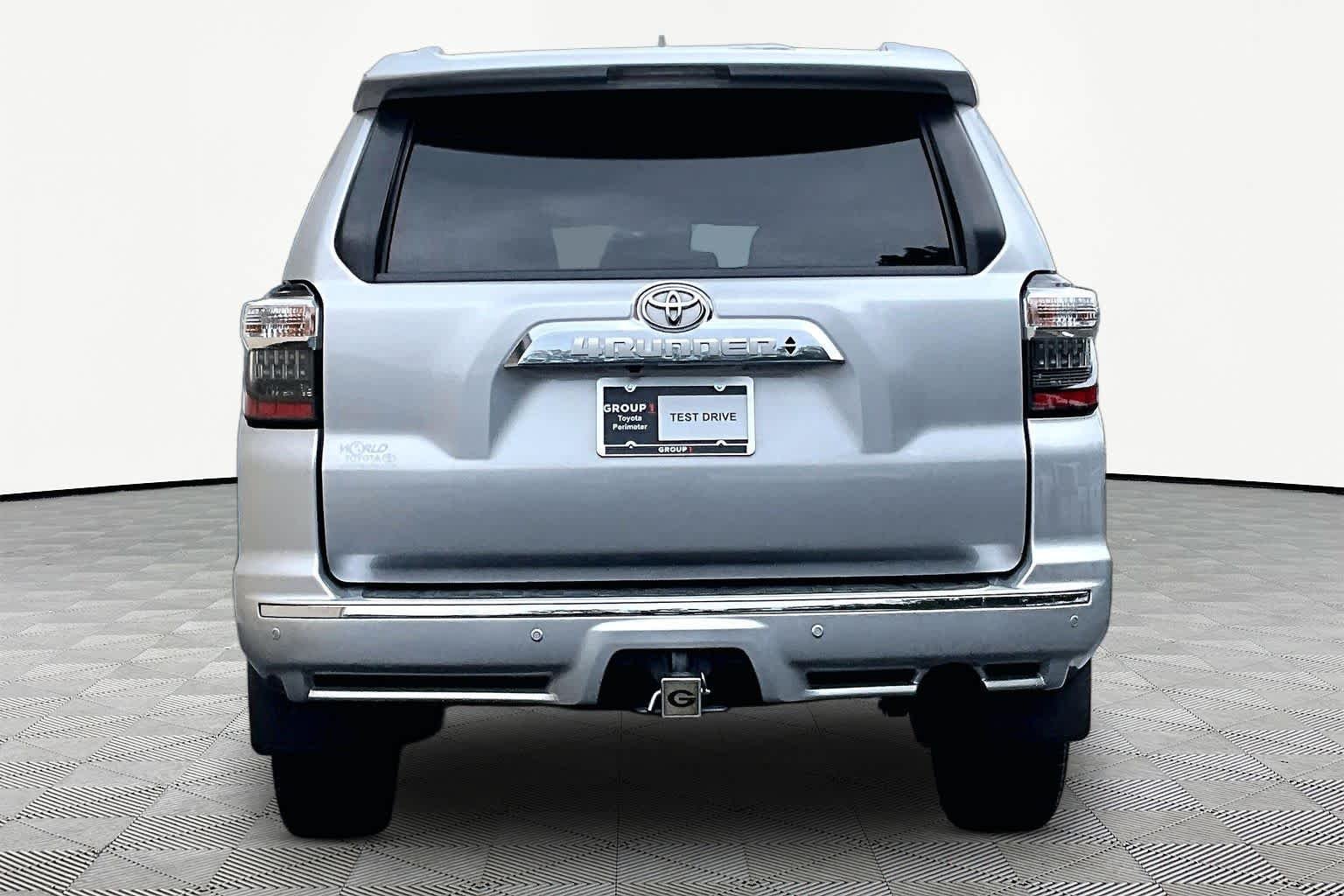 Used 2021 Classic Silver Metallic Toyota Limited image 5