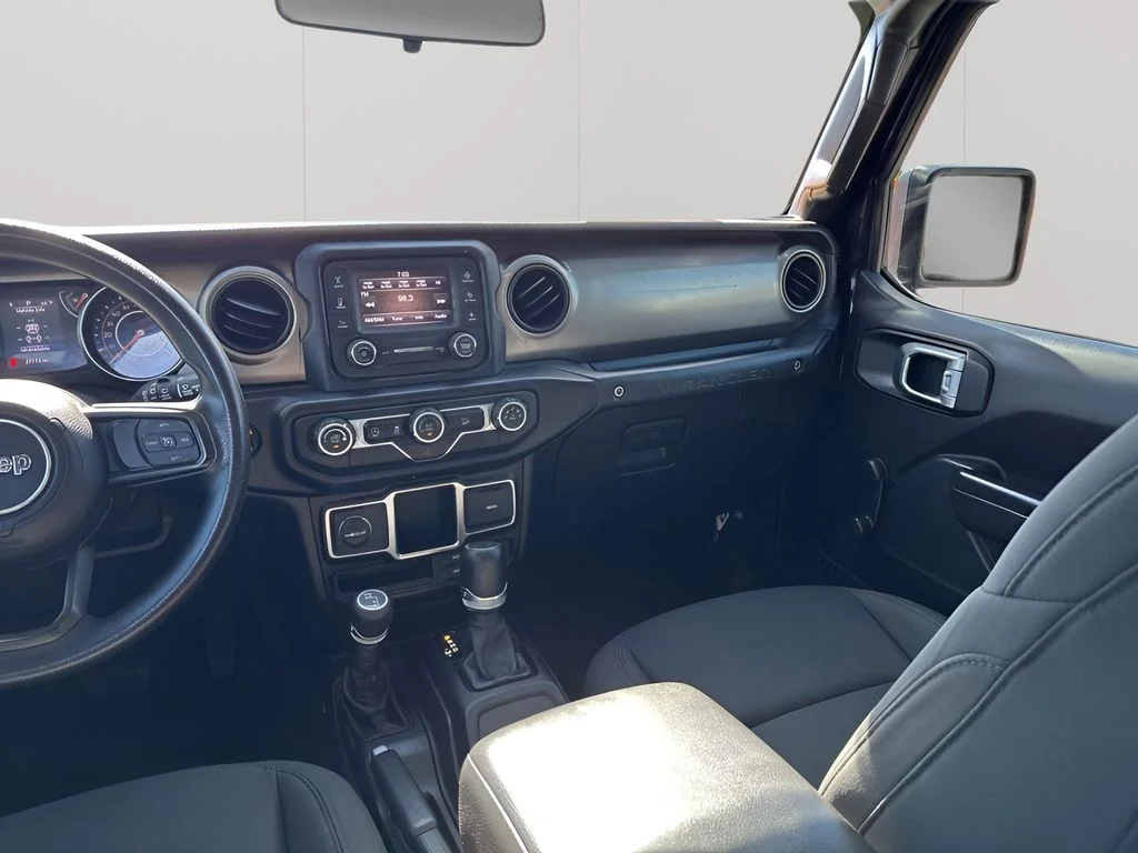 Used 2021 Black Jeep Unlimited Sport image 24