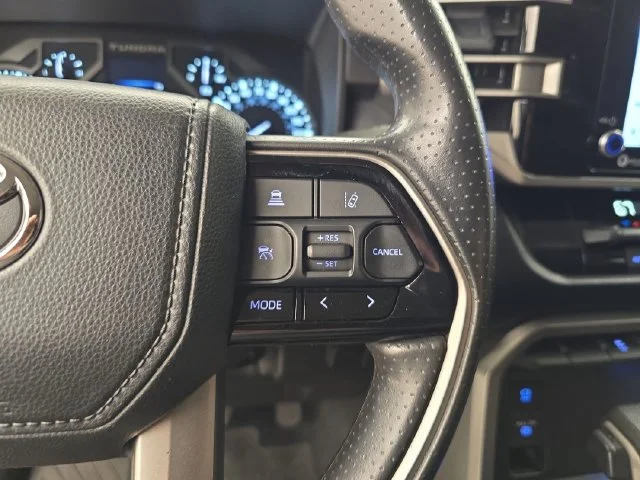 Used 2024 Ice Toyota SR5 image 33