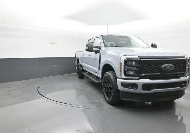 New 2026 Glacier Gray Metallic Tri-Coat Ford F-250® Lariat® image 2