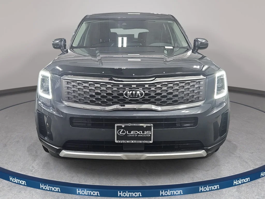 Used 2021 Gray Kia LX image 3