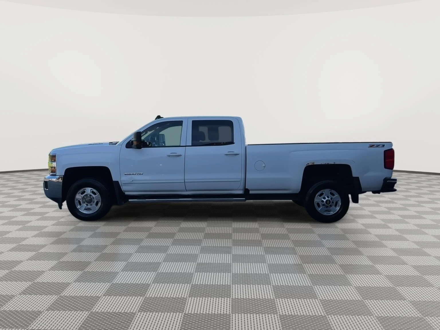 Used 2016 Summit White Chevrolet LT image 7
