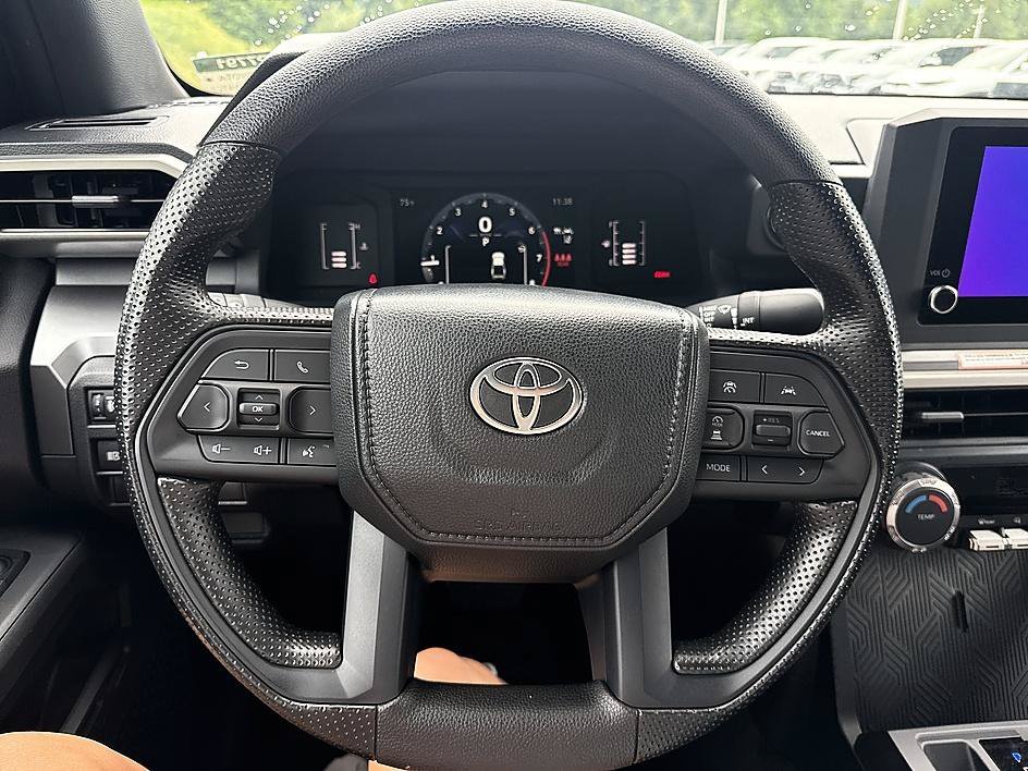 Used 2024 Ice Cap Toyota SR5 image 12