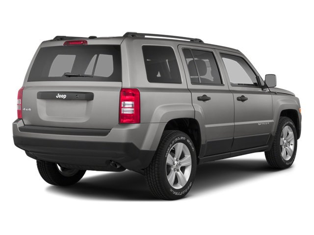 Used 2014 Deep Cherry Red Crystal Pearlcoat Jeep Sport image 5