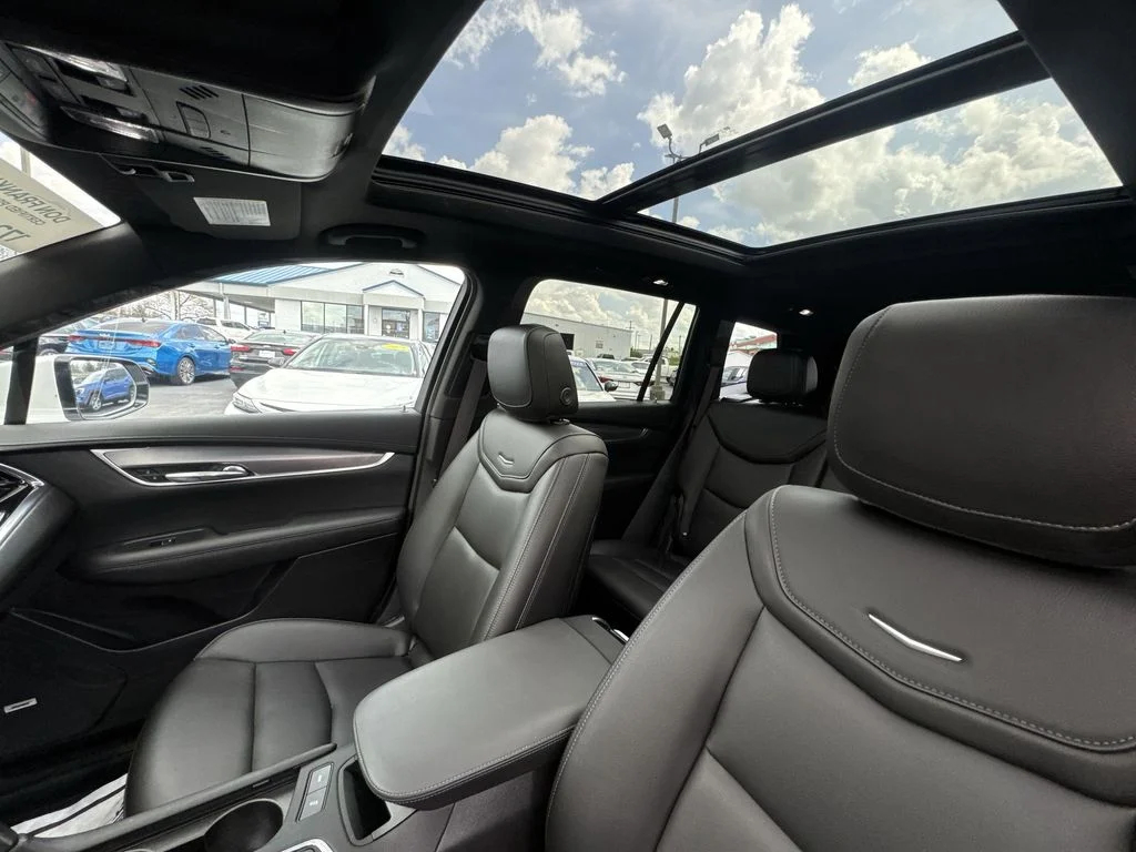Used 2024 White Cadillac Luxury image 24