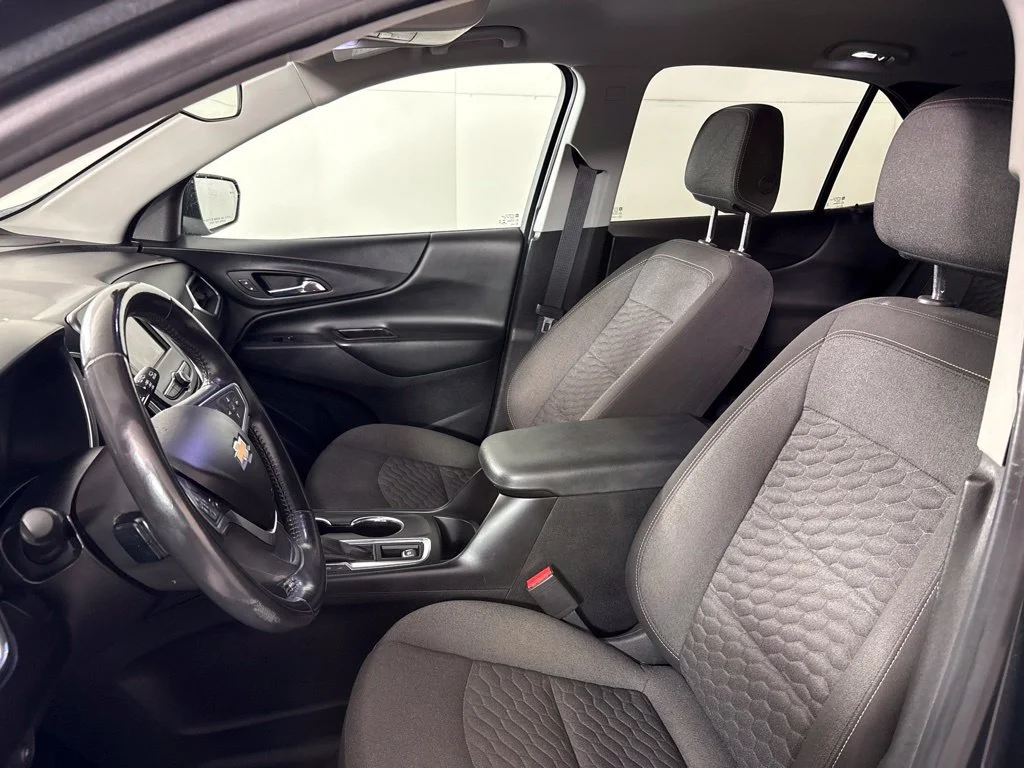 Used 2021 NIGHTFALL GRAY METALLIC Chevrolet LT image 27