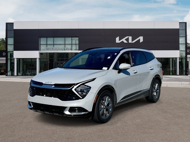 Used 2024 Gray Kia SX image 4