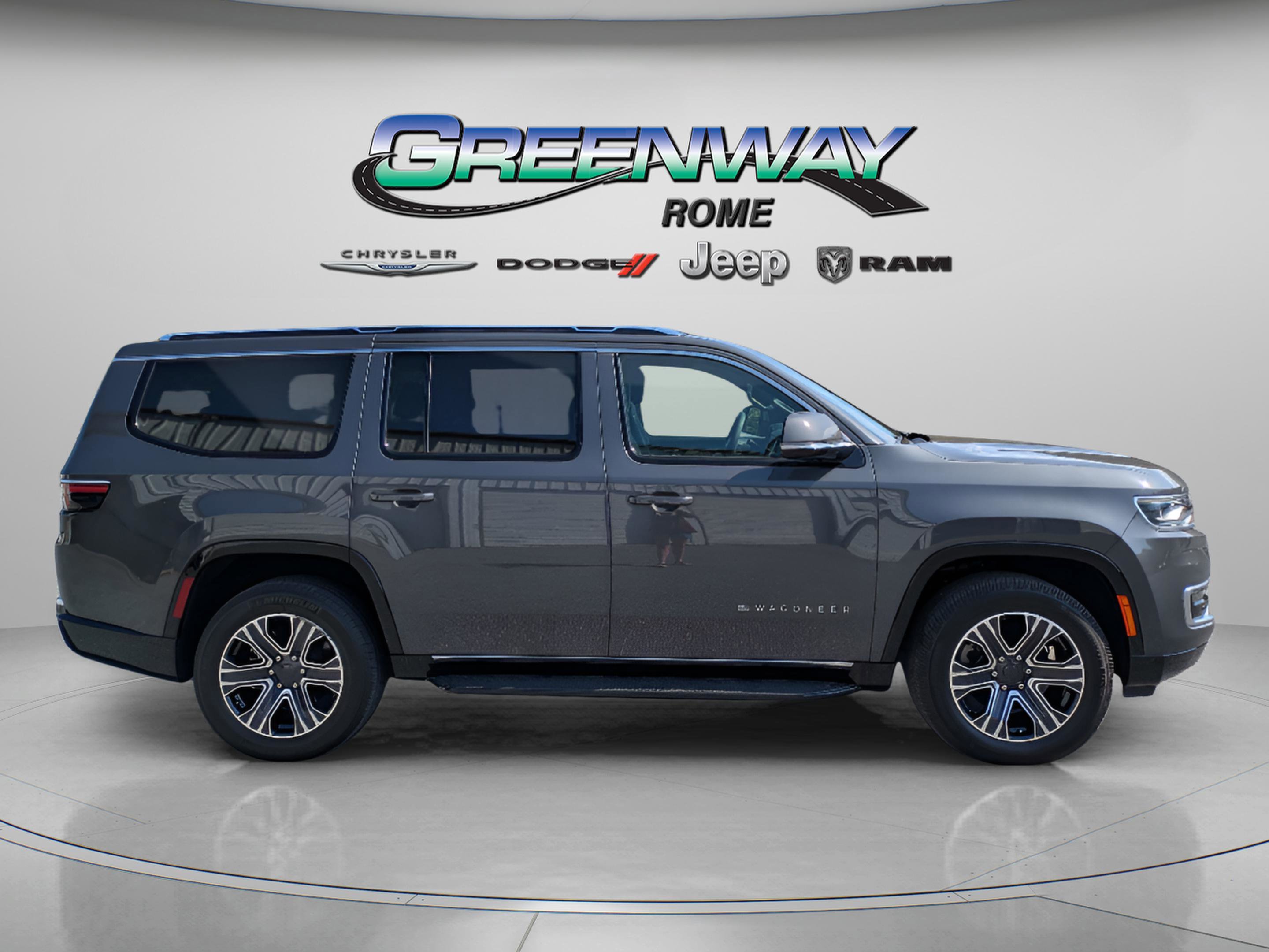 Used 2022 Baltic Gray Metallic Clearcoat Jeep Series III image 7
