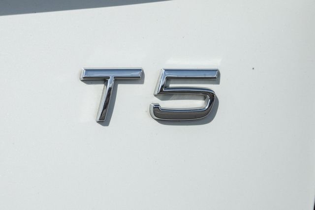 2020 Volvo XC90 Momentum - Photo 6