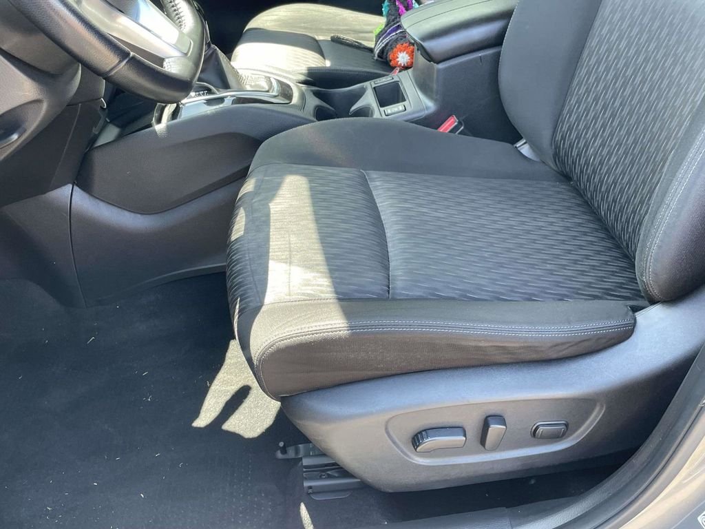 Used 2020 Gray Nissan SV image 13