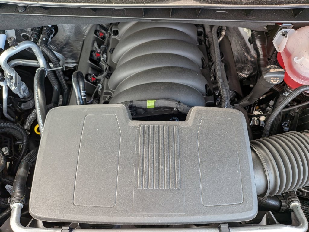 2026 Chevrolet Silverado 1500 ZR2 - Photo 13