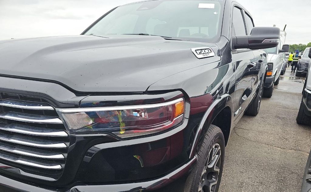 2025 RAM 1500 Laramie 4x4 Crew Cab 5'7's photo