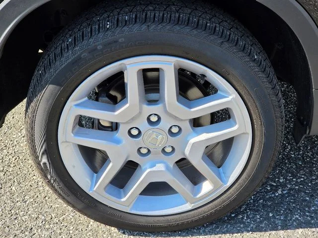 2025 Honda Passport EX-L - Photo 12