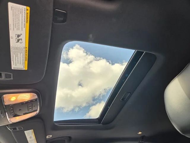 Used 2019 Black Jeep Limited image 22