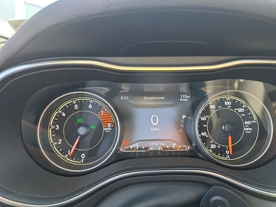 Used 2021 Black Jeep Latitude Lux image 7