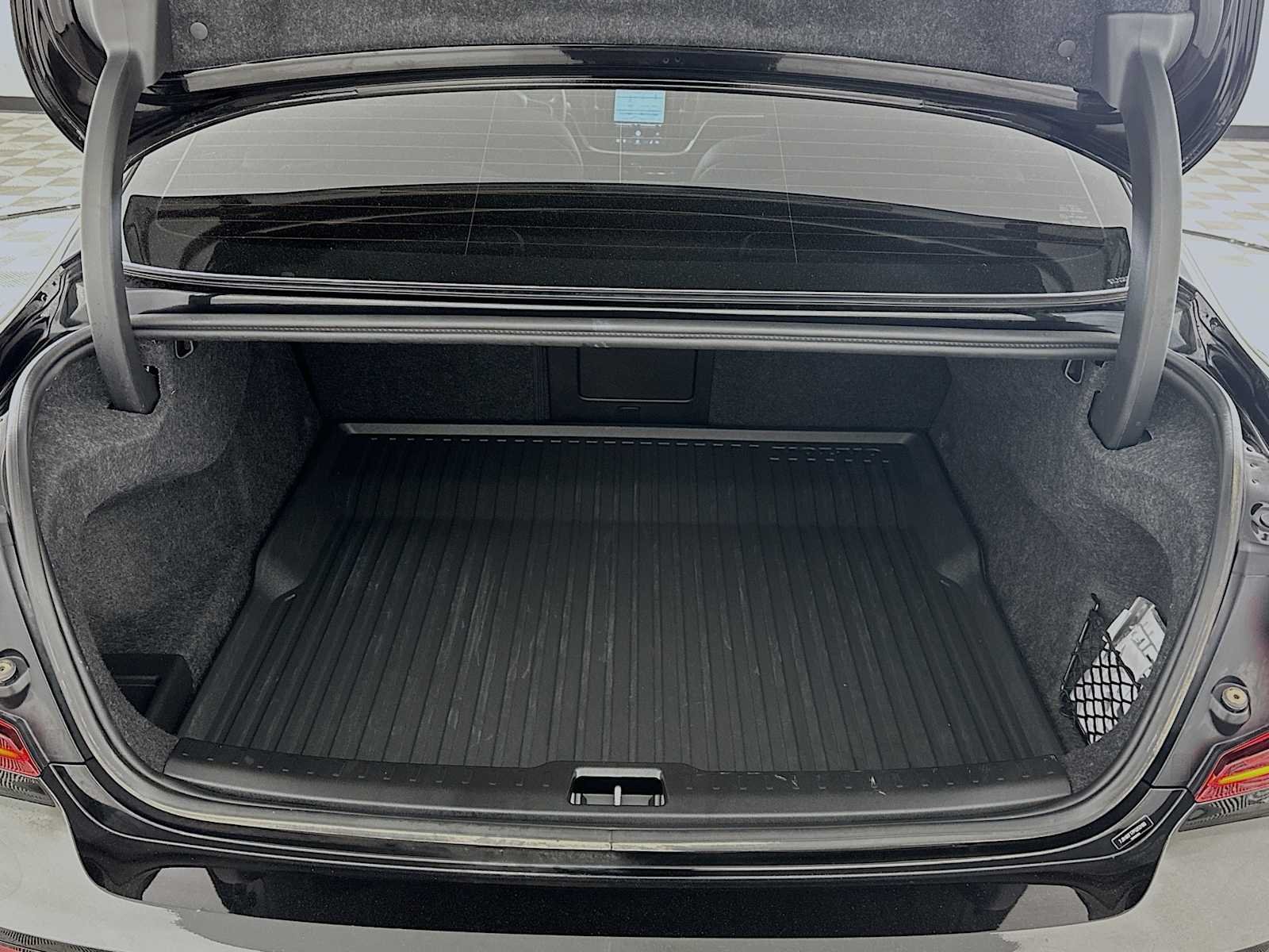 Certified Used 2023 Onyx Black Volvo Plus image 24