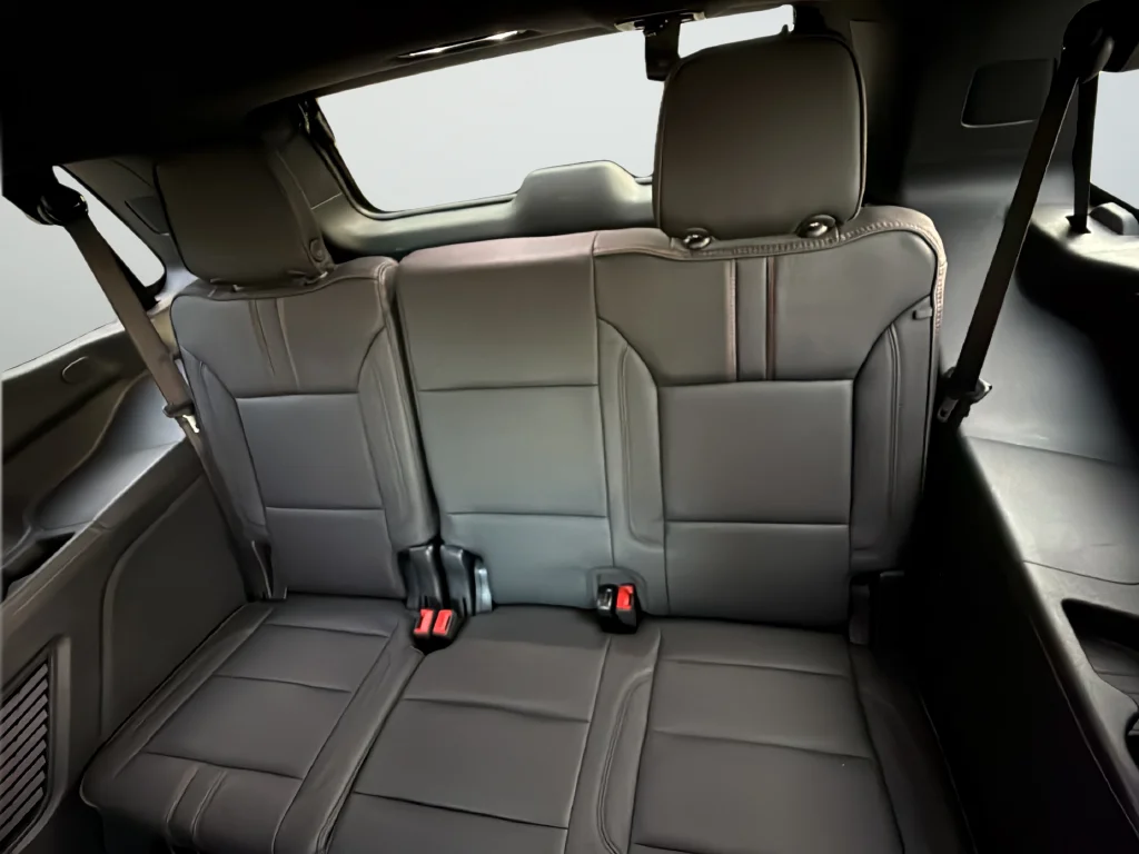 Used 2025 Black Chevrolet RST image 32