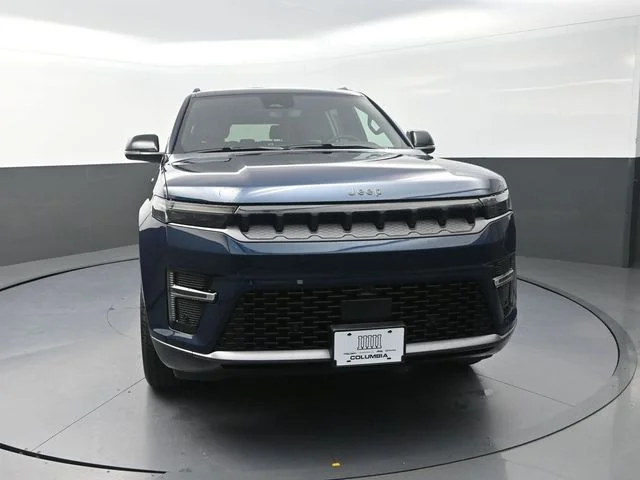 New 2026 Fathom Blue Pearl-Coat Exterior Paint Jeep Limited Altitude image 4