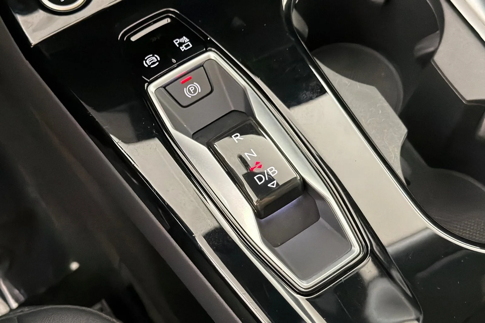 Used 2025 Manhattan Gray Metallic Audi Premium RWD image 21