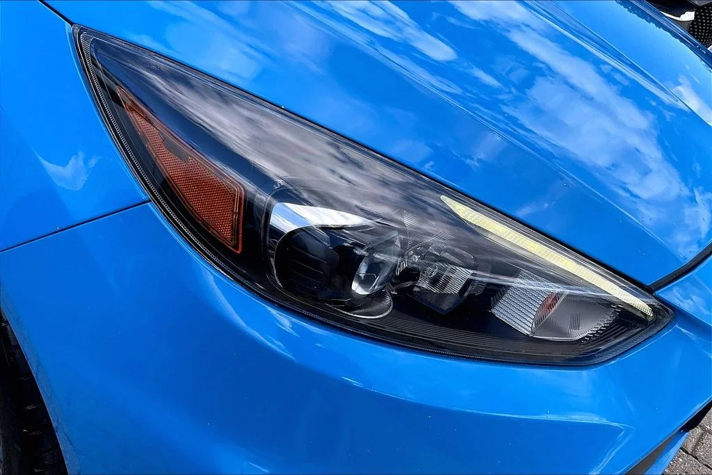 Used 2016 Blue Ford RS image 28