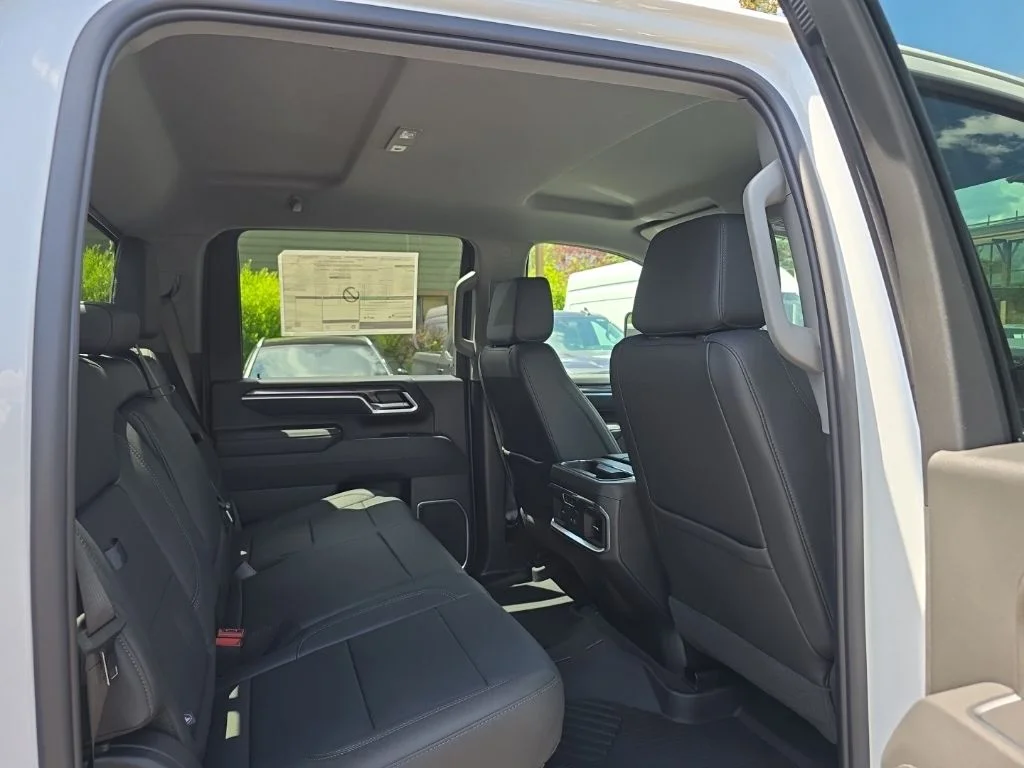 2026 Chevrolet Silverado 3500 HD LTZ - Photo 26