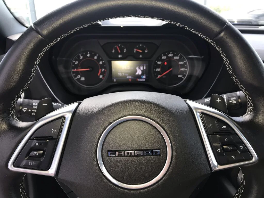 Used 2022 Blue Chevrolet 2LT image 14