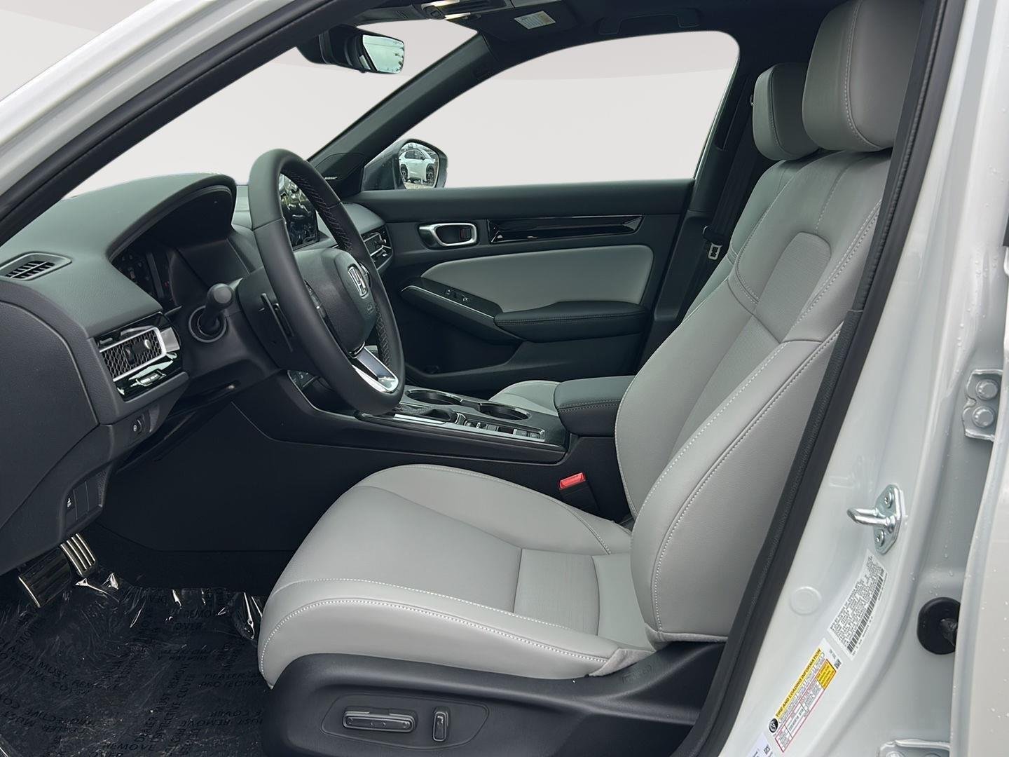 New 2026 Platinum White Pearl Honda Sport Touring image 14