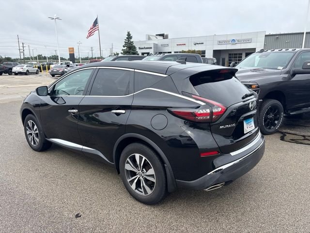 Used 2021 Black Nissan S image 4