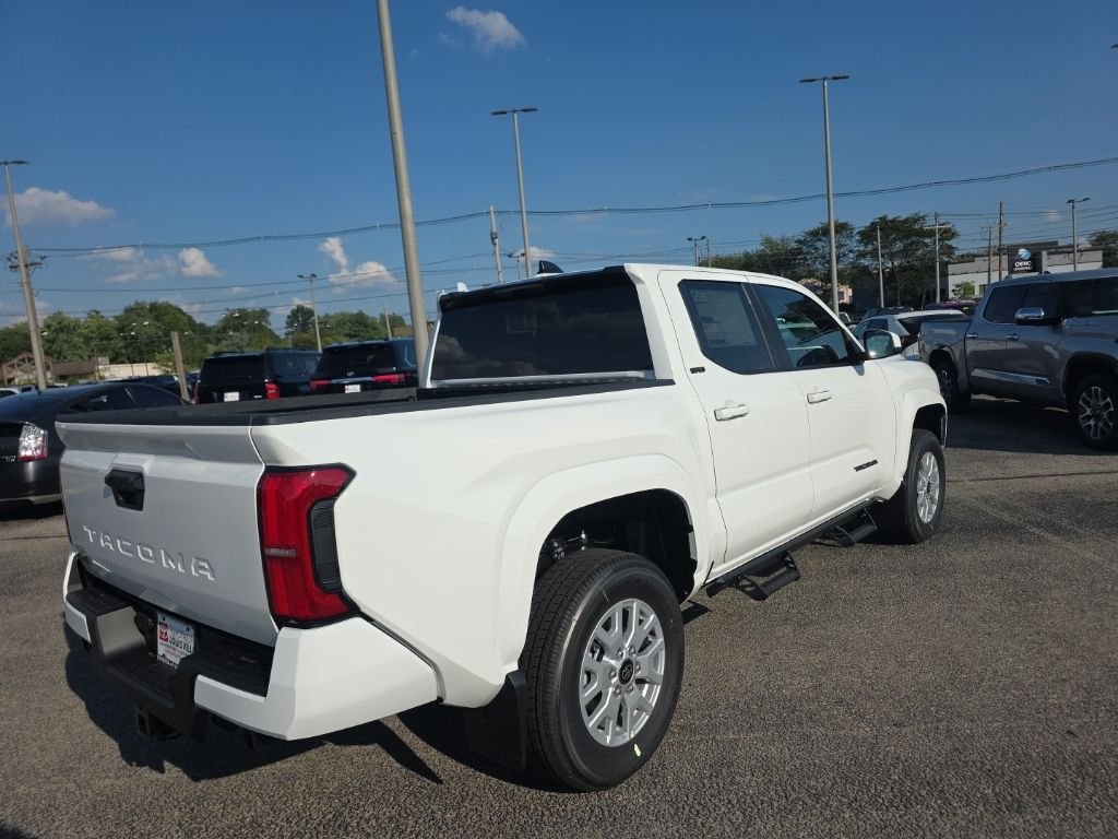 New 2026 Ice Cap Toyota SR5 image 4