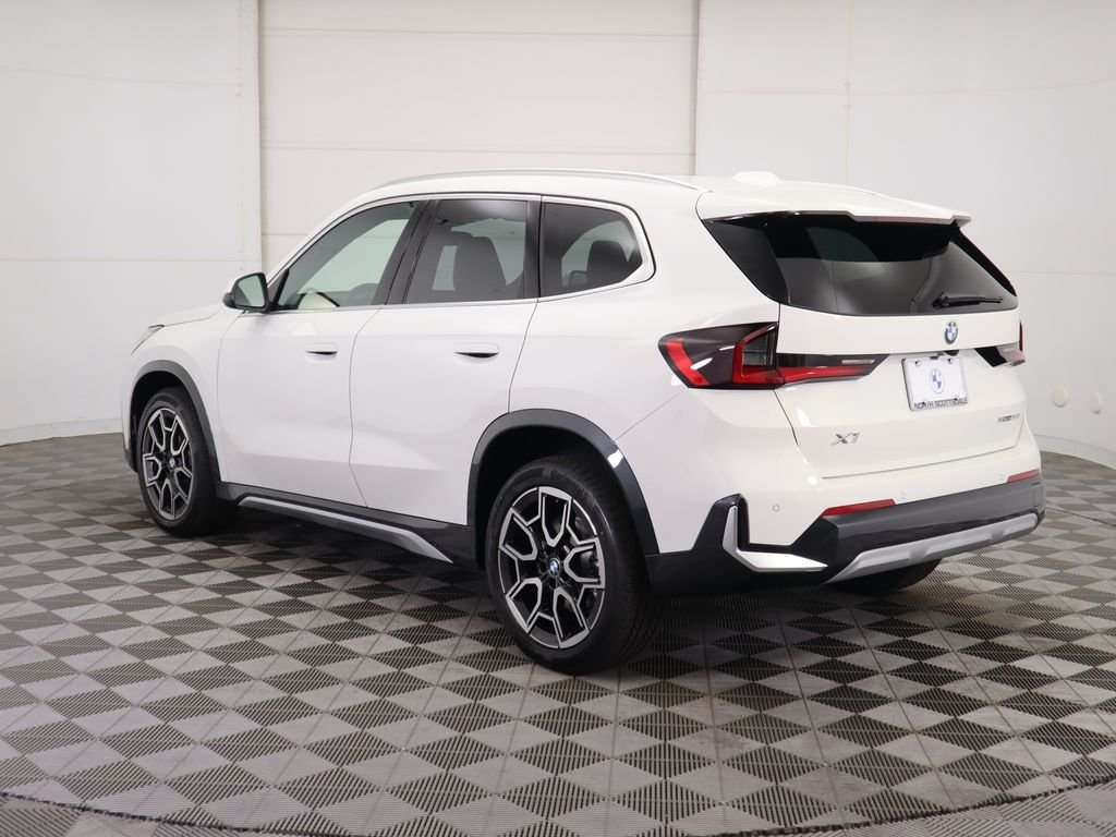 2025 BMW X1 28i - Photo 8